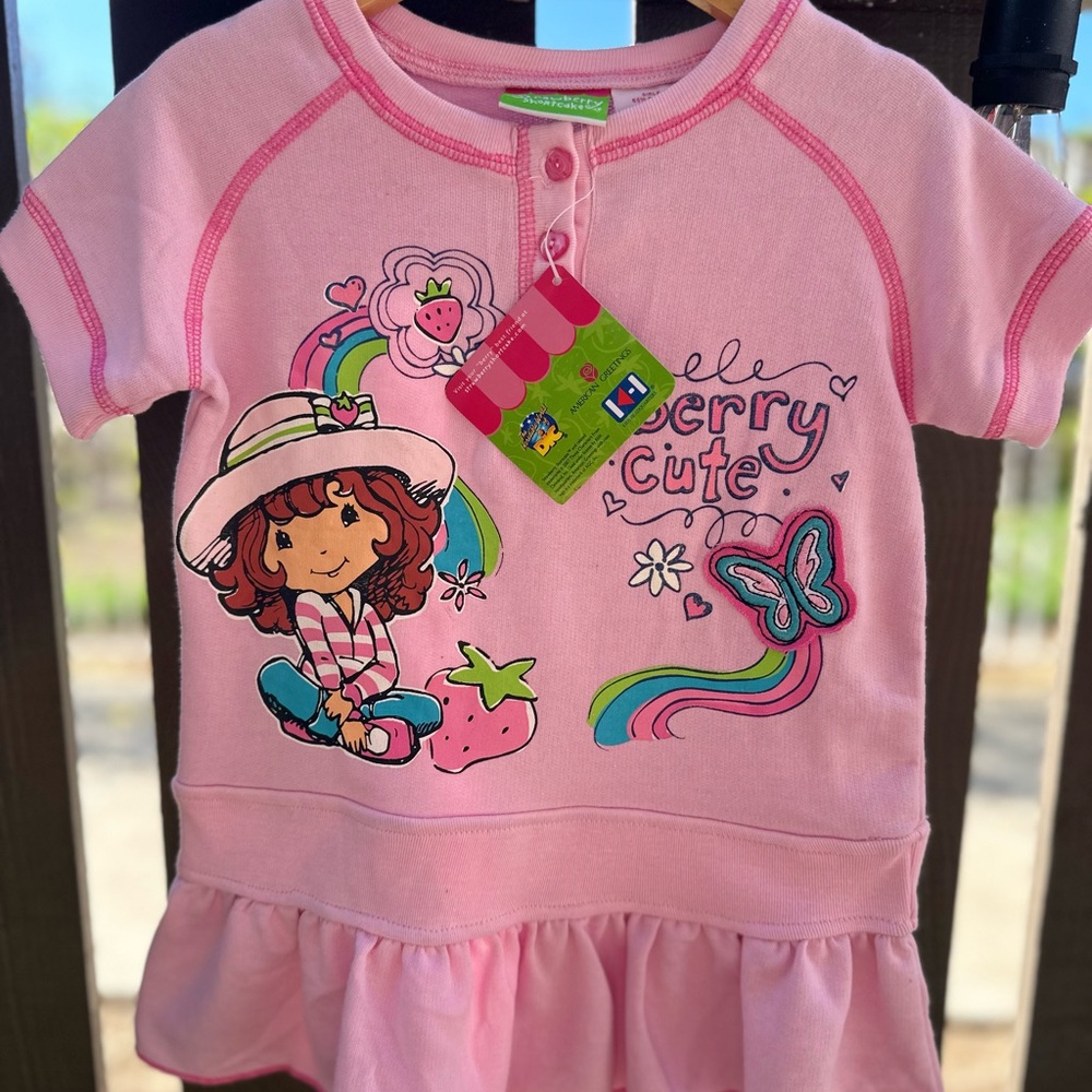Strawberry Shortcake 3T NWT
